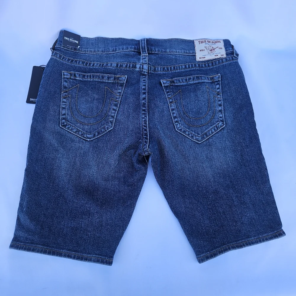 True Religion Men's Rocco Relaxed Skinny Jeans Shorts NWT Size-38